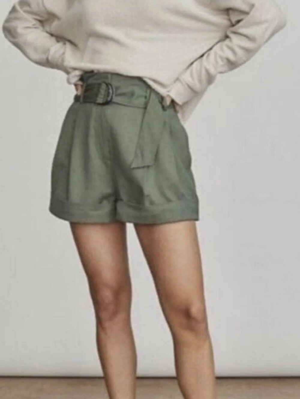 Elizabeth & James Green Dressy High Waist Belted Shorts Rayon Paperbag 2 / 26